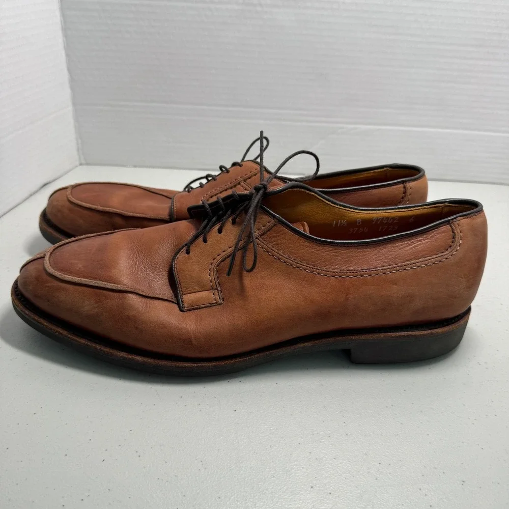 Classic Allen Edmonds Mens 11.5 B Stockbridge Tan Brown Leather Split‎ Toe Derby